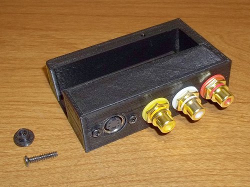 Atari 7800 No-Cut Video Connector Box